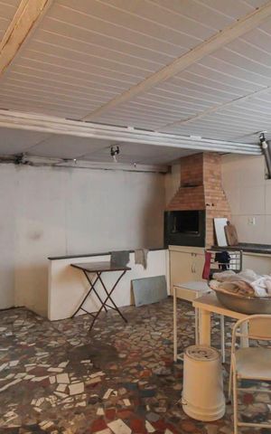 Casa para alugar com 300m², 4 quartos e 2 vagas Casa para alugar com 300m², 4 quartos e 2 vagasÁrea externa