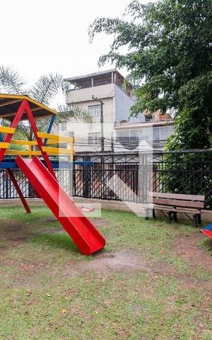 Apartamento à venda com 66m², 2 quartos e 1 vaga Apartamento à venda com 66m², 2 quartos e 1 vagaÁrea comum - Playground