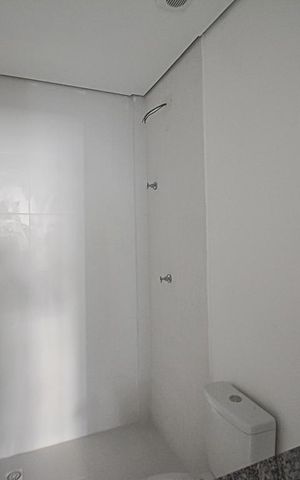 Studio para alugar com 32m², 1 quarto e sem vaga Studio para alugar com 32m², 1 quarto e sem vagaBanheiro