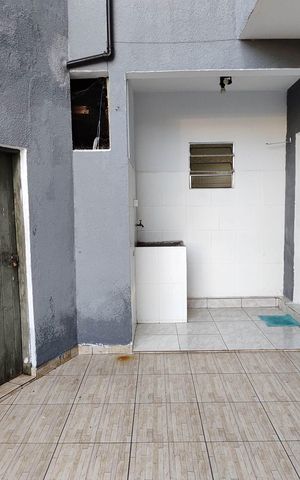 Casa para alugar com 44m², 1 quarto e sem vaga Casa para alugar com 44m², 1 quarto e sem vagaÁrea de Serviço