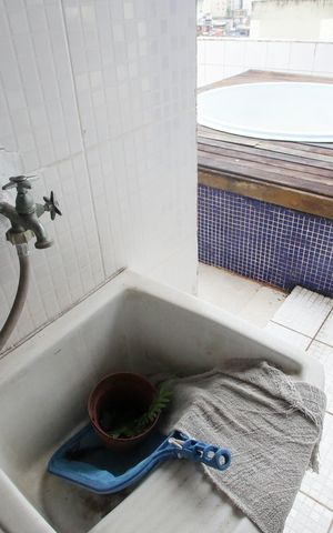 Apartamento à venda com 120m², 2 quartos e 1 vagaÁrea de Serviço 2