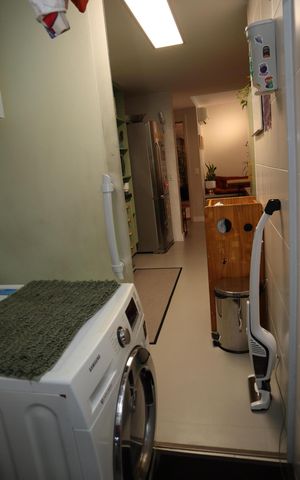 Apartamento à venda com 152m², 3 quartos e 2 vagasLAVANDERIA