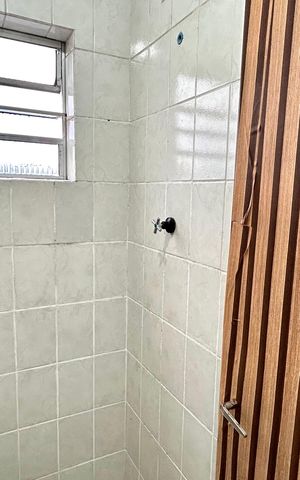 Apartamento à venda com 485m², 4 quartos e 4 vagas Apartamento à venda com 485m², 4 quartos e 4 vagasBanheiro social 2