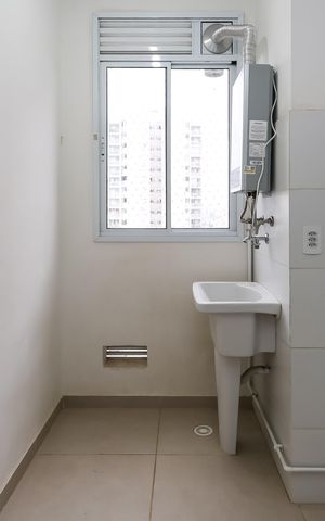Apartamento à venda com 43m², 2 quartos e 1 vaga Apartamento à venda com 43m², 2 quartos e 1 vagaÁrea de Serviço