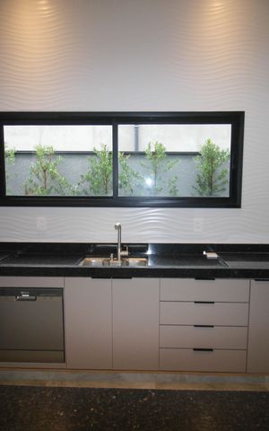 Casa de condomínio para alugar com 454m², 3 quartos e 6 vagas