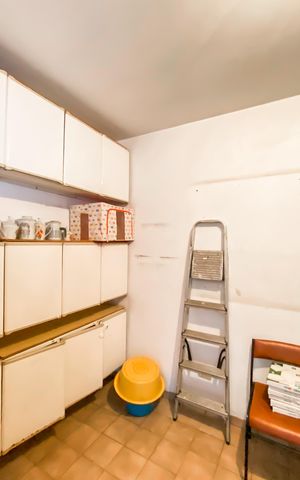 Casa à venda com 250m², 3 quartos e 3 vagasQuarto de Serviço