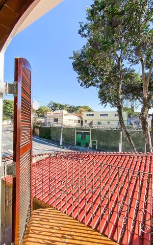 Casa à venda com 250m², 3 quartos e 3 vagasVaranda  da Suíte 