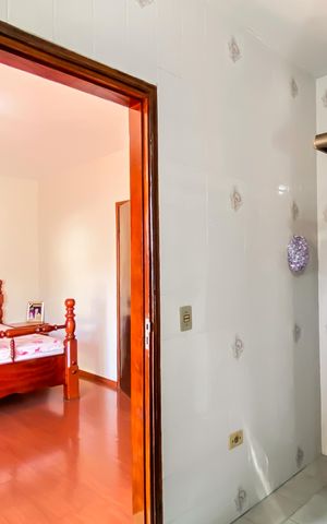 Casa à venda com 250m², 3 quartos e 3 vagasBanheiro da Suíte