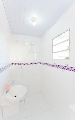 Casa à venda com 230m², 4 quartos e 2 vagasÁrea de Serviço - Banheiro de Serviço 