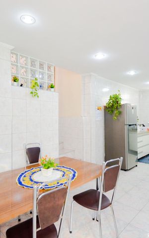 Casa à venda com 230m², 4 quartos e 2 vagasCozinha