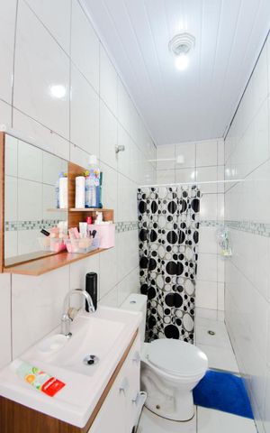 Casa à venda com 230m², 4 quartos e 2 vagasBanheiro da Edícula 