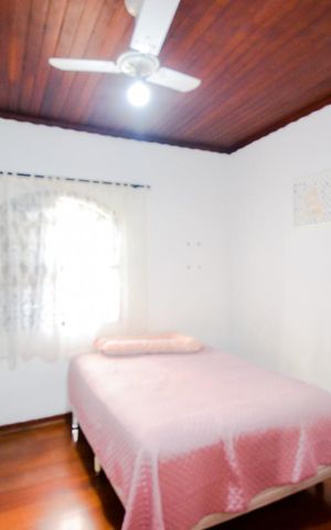 Casa à venda com 230m², 4 quartos e 2 vagasQuarto 1