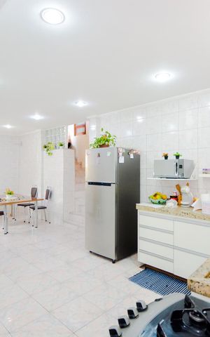 Casa à venda com 230m², 4 quartos e 2 vagasCozinha