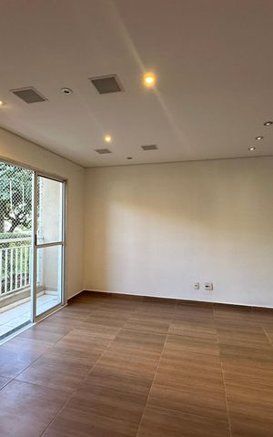 Apartamento à venda com 68m², 2 quartos e 1 vaga Apartamento à venda com 68m², 2 quartos e 1 vagaSala