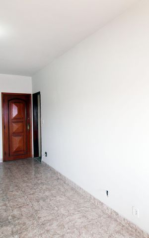 Apartamento para alugar com 68m², 2 quartos e 1 vagaSala