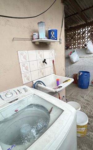 Casa para alugar com 52m², 2 quartos e 1 vagaÁrea de Serviço