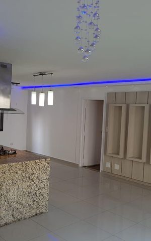 Apartamento à venda com 110m², 3 quartos e 2 vagas Apartamento à venda com 110m², 3 quartos e 2 vagasCozinha