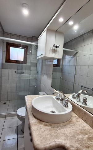 Apartamento para alugar com 77m², 2 quartos e 1 vaga Apartamento para alugar com 77m², 2 quartos e 1 vagaBanheiro da Suíte