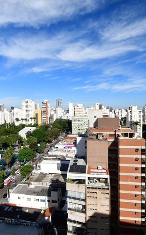 Apartamento à venda com 380m², 3 quartos e 4 vagasVista