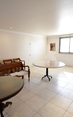Apartamento à venda com 380m², 3 quartos e 4 vagasSala