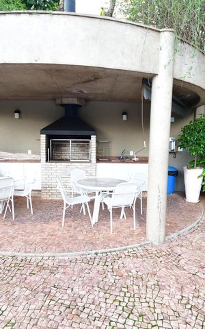 Apartamento à venda com 380m², 3 quartos e 4 vagasÁrea comum - Churrasqueira