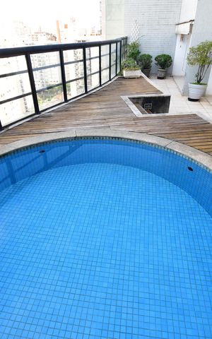 Apartamento à venda com 380m², 3 quartos e 4 vagasPiscina