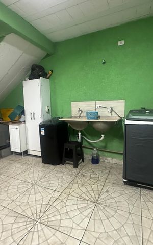 Casa à venda com 408m², 3 quartos e 5 vagas Casa à venda com 408m², 3 quartos e 5 vagasÁrea de Serviço