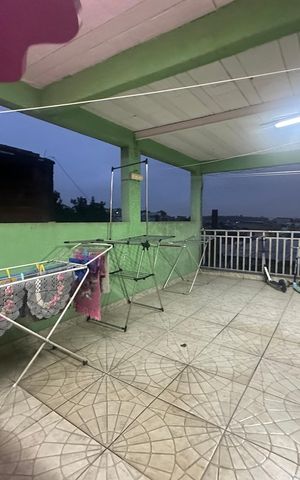 Casa à venda com 408m², 3 quartos e 5 vagas Casa à venda com 408m², 3 quartos e 5 vagasÁrea de Serviço
