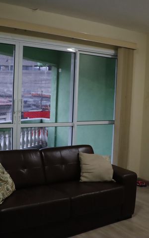 Casa à venda com 408m², 3 quartos e 5 vagas Casa à venda com 408m², 3 quartos e 5 vagasSala 1