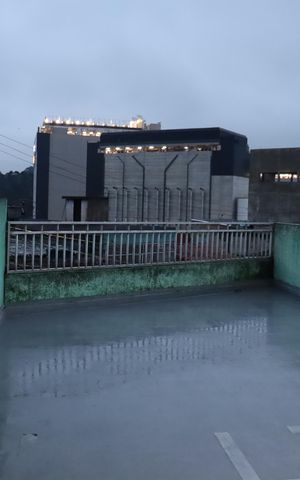 Casa à venda com 408m², 3 quartos e 5 vagas Casa à venda com 408m², 3 quartos e 5 vagasVaranda