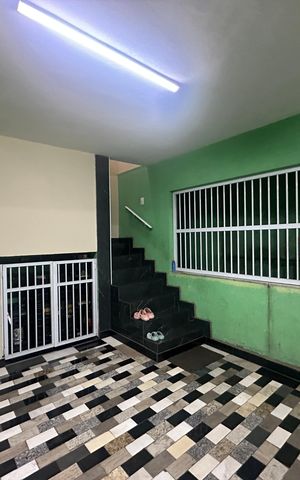 Casa à venda com 408m², 3 quartos e 5 vagas Casa à venda com 408m², 3 quartos e 5 vagasGaragem