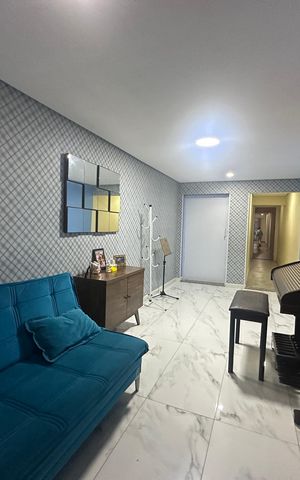 Casa à venda com 408m², 3 quartos e 5 vagas Casa à venda com 408m², 3 quartos e 5 vagasSala 2