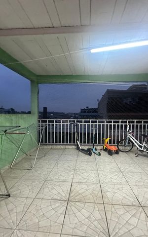 Casa à venda com 408m², 3 quartos e 5 vagas Casa à venda com 408m², 3 quartos e 5 vagasÁrea de Serviço