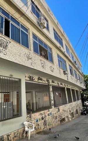 Apartamento à venda com 80m², 2 quartos e 1 vaga Apartamento à venda com 80m², 2 quartos e 1 vagaFachada