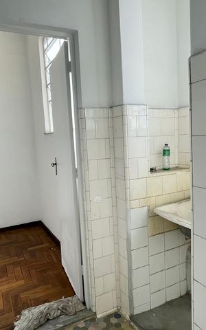 Apartamento à venda com 80m², 2 quartos e 1 vaga Apartamento à venda com 80m², 2 quartos e 1 vagaÁrea de serviço