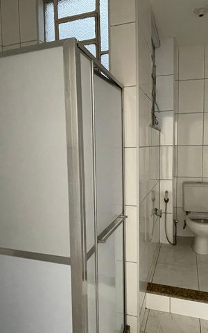 Apartamento à venda com 80m², 2 quartos e 1 vaga Apartamento à venda com 80m², 2 quartos e 1 vagaBanheiro social