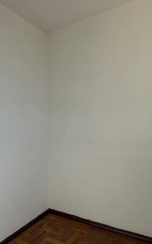 Apartamento à venda com 80m², 2 quartos e 1 vaga Apartamento à venda com 80m², 2 quartos e 1 vagaQuarto de serviço