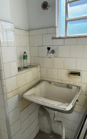 Apartamento à venda com 80m², 2 quartos e 1 vaga Apartamento à venda com 80m², 2 quartos e 1 vagaÁrea de serviço