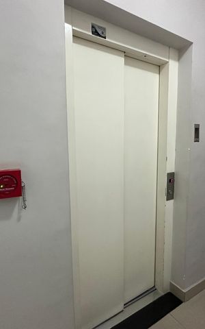 Apartamento à venda com 144m², 3 quartos e 2 vagasHall de entrada