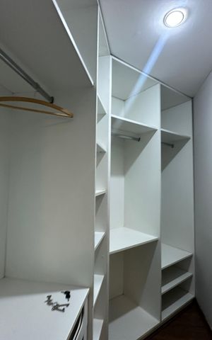 Apartamento à venda com 144m², 3 quartos e 2 vagasCloset da suíte 1