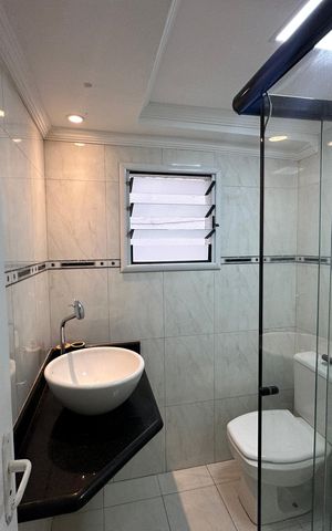 Apartamento à venda com 144m², 3 quartos e 2 vagasBanheiro da Suíte 2