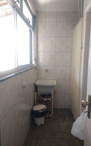 Apartamento à venda com 100m², 3 quartos e 2 vagas Apartamento à venda com 100m², 3 quartos e 2 vagasÁrea de serviço