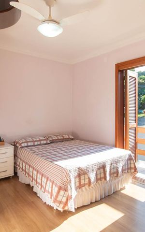 Casa à venda com 408m², 3 quartos e 4 vagas Casa à venda com 408m², 3 quartos e 4 vagasQuarto 3