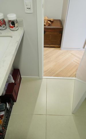 Apartamento à venda com 87m², 2 quartos e 2 vagasBanheiro da Suíte