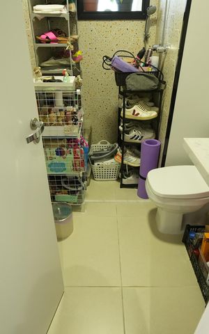 Apartamento à venda com 87m², 2 quartos e 2 vagasBanheiro da Suíte