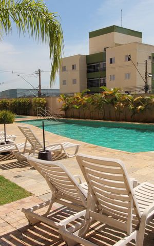 Apartamento para alugar com 90m², 3 quartos e 2 vagasÁrea comum - Piscina