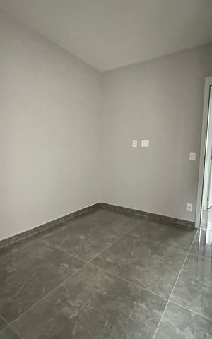 Apartamento à venda com 75m², 2 quartos e 2 vagas Apartamento à venda com 75m², 2 quartos e 2 vagasSuíte