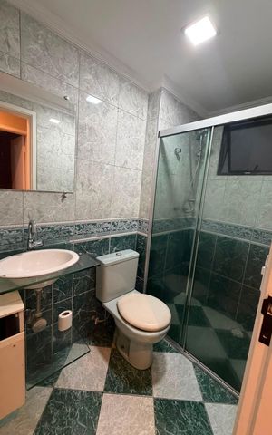 Apartamento à venda com 55m², 2 quartos e 1 vaga Apartamento à venda com 55m², 2 quartos e 1 vagaBanheiro