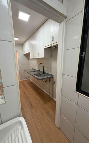 Apartamento à venda com 55m², 2 quartos e 1 vaga Apartamento à venda com 55m², 2 quartos e 1 vagaCozinha