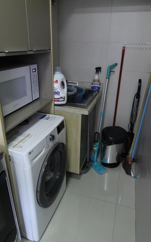 Apartamento para alugar com 79m², 2 quartos e 1 vagaCozinha e Área de Serviço